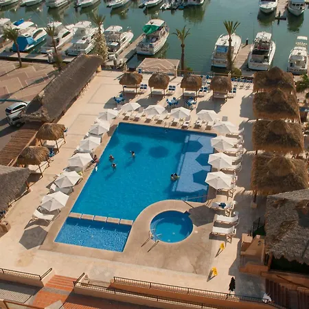 Marinaterra Hotel & Spa-3